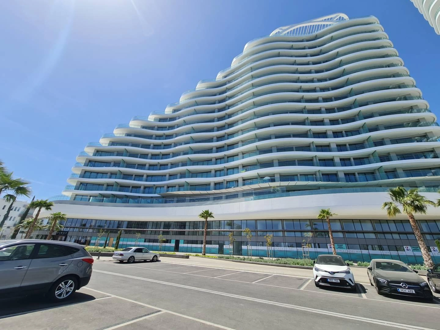 2 Bedroom Apartment for Rent in Potamos Germasogeias, Limassol District