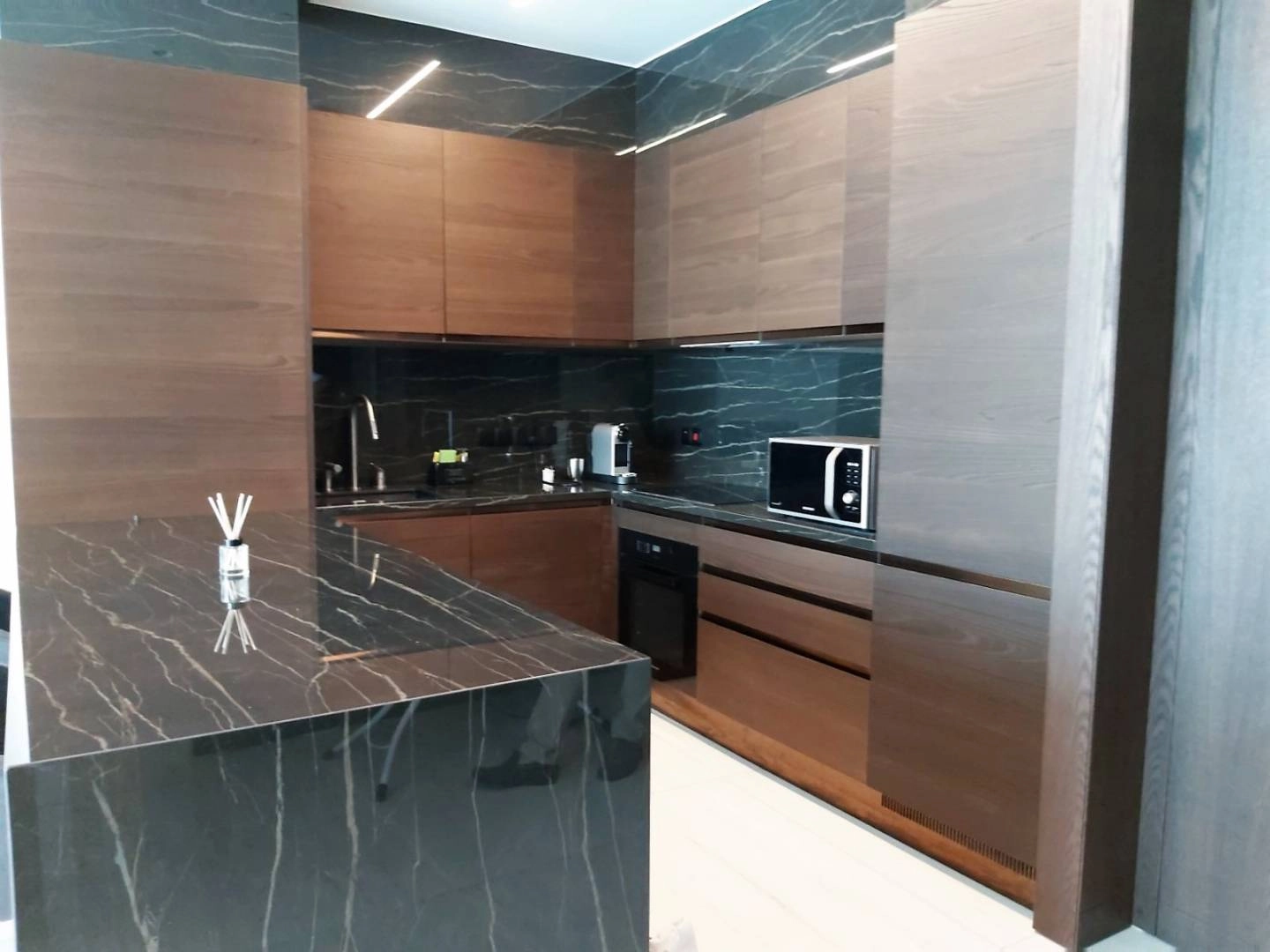 2 Bedroom Apartment for Rent in Potamos Germasogeias, Limassol District