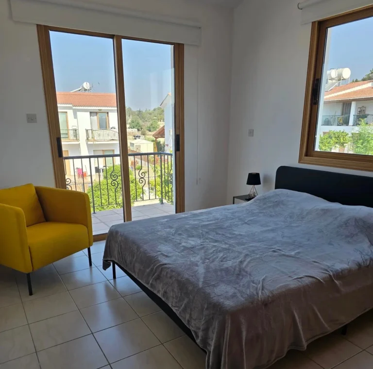 Cheap Houses and Villas for Sale Larnaca up to 800000 euro