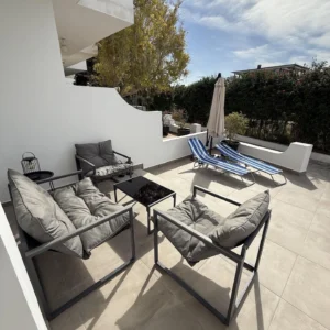 2 Bedroom House for Sale in Tombs Of the Kings, Paphos District