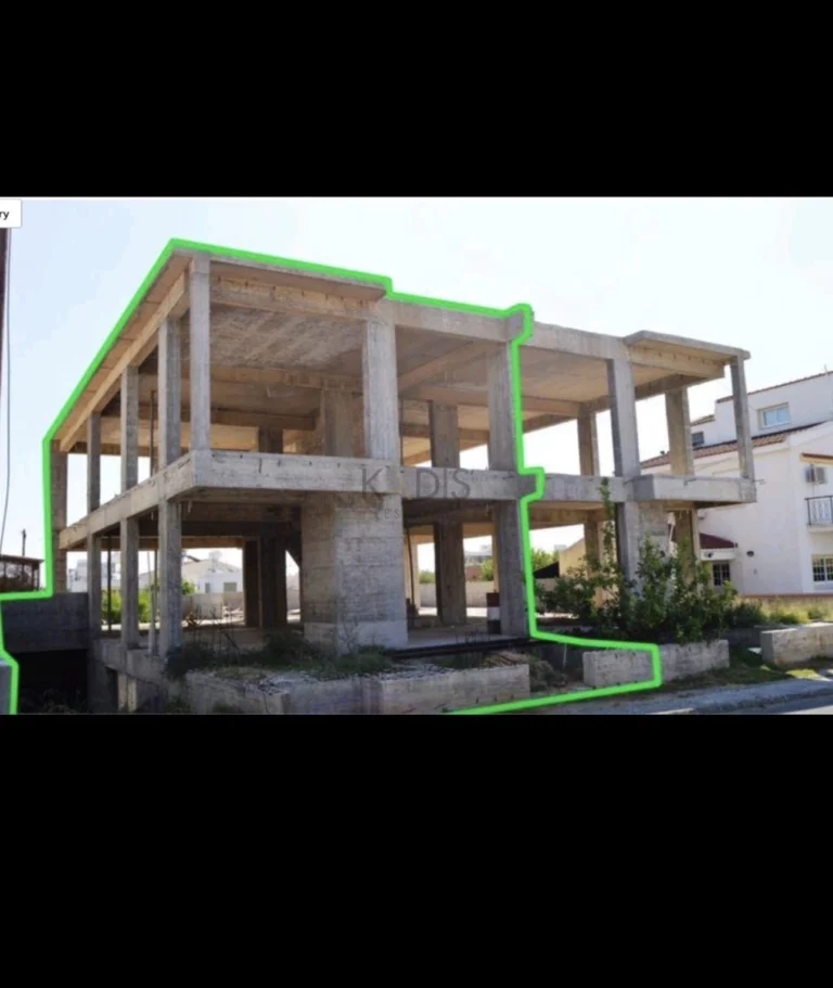 Cheap Houses and Villas for Sale Larnaca up to 300000 euro