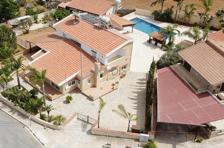 Cheap Houses and Villas for Sale Nicosia up to 700000 euro