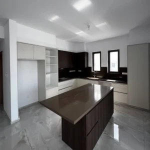 3 Bedroom Apartment for Rent in Nicosia – Agios Ioannis, Limassol District