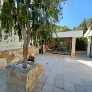 3 Bedroom House for Sale in Agios Tychonas, Limassol District