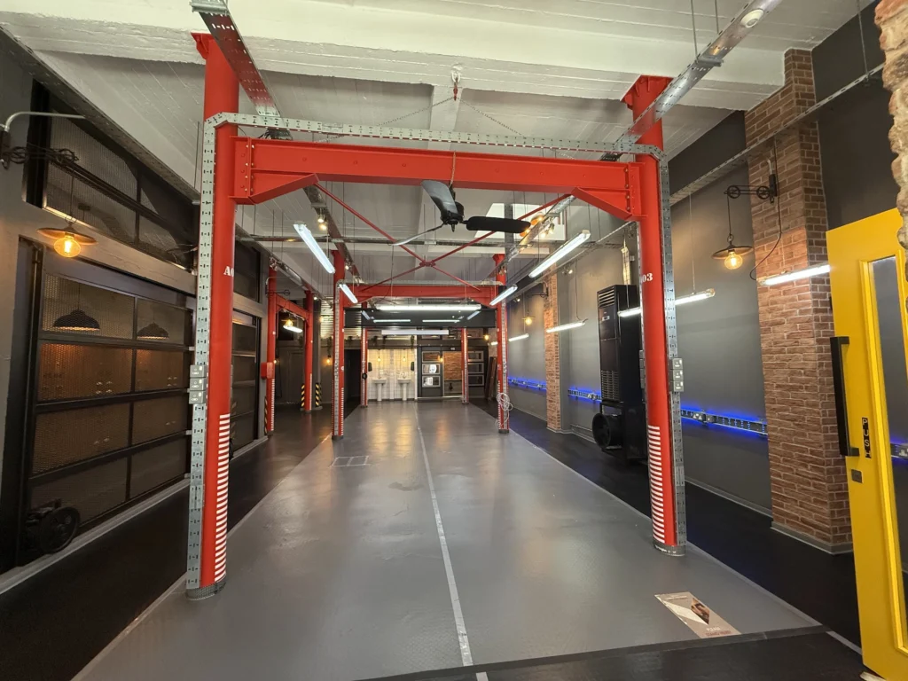 180m² Building for Rent in Limassol District