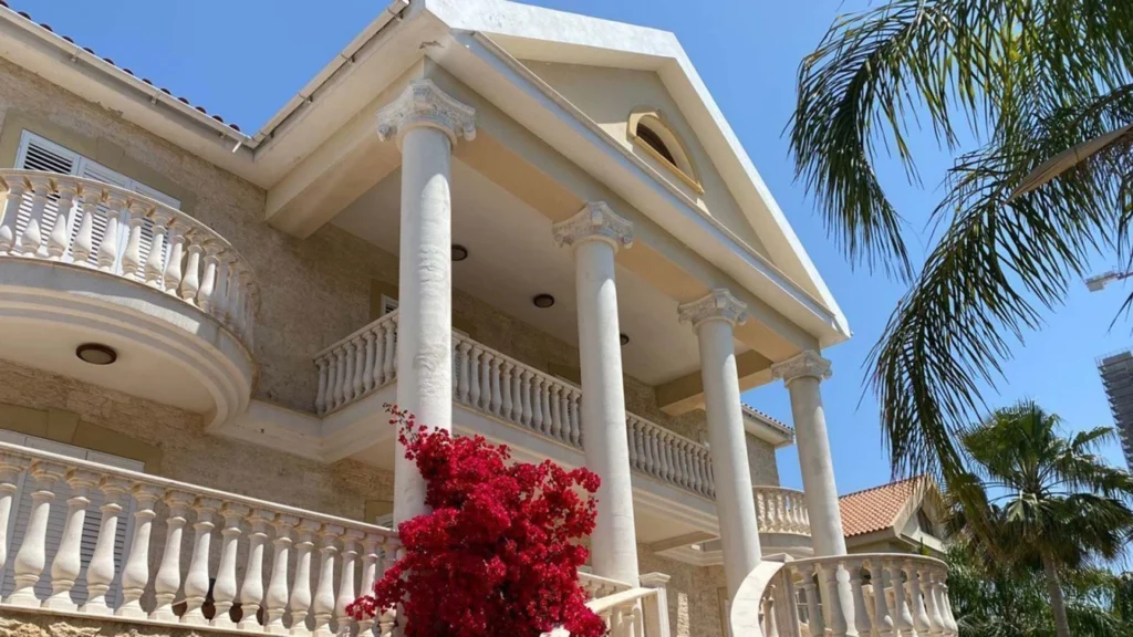 6+ Bedroom House for Rent in Agios Tychonas, Limassol District