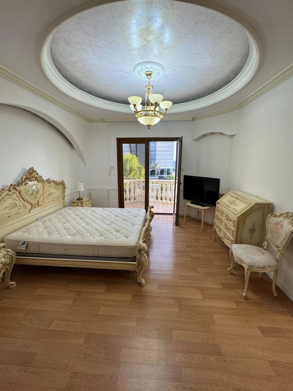 6+ Bedroom House for Rent in Agios Tychonas, Limassol District