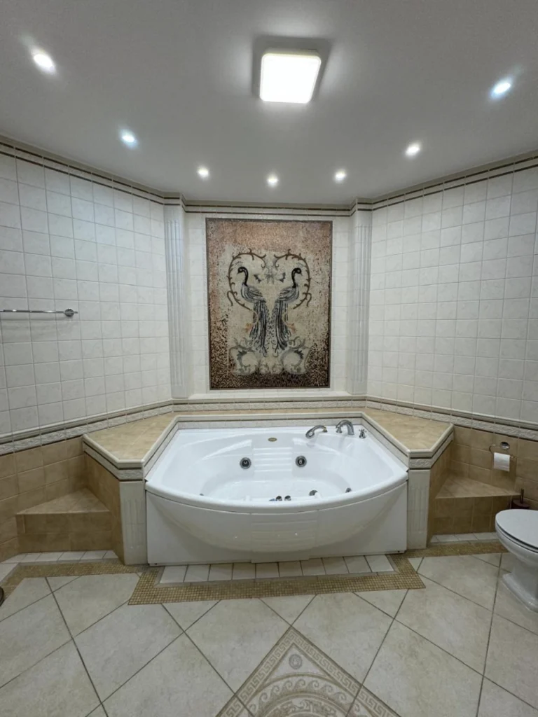 6+ Bedroom House for Rent in Agios Tychonas, Limassol District