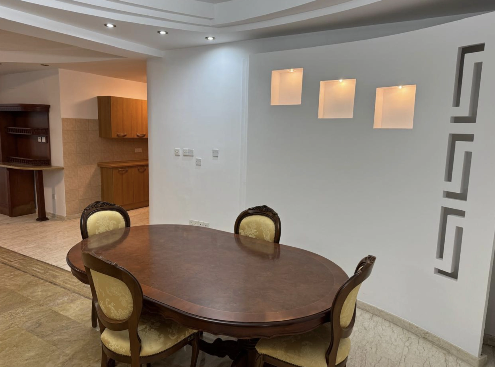 6+ Bedroom House for Rent in Agios Tychonas, Limassol District