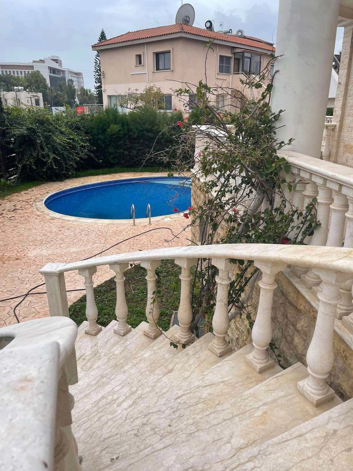 6+ Bedroom House for Rent in Agios Tychonas, Limassol District