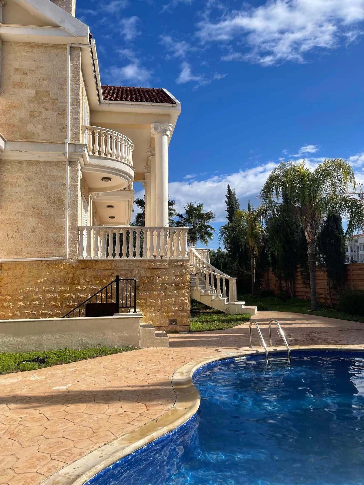 6+ Bedroom House for Rent in Agios Tychonas, Limassol District