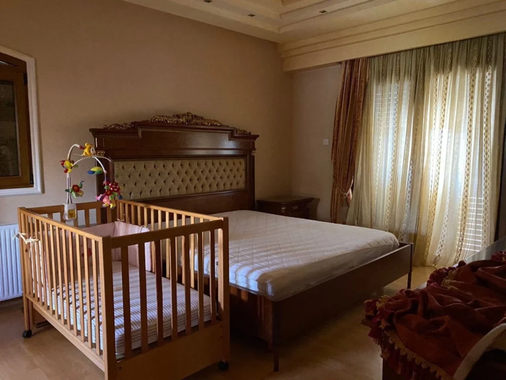 6+ Bedroom House for Rent in Agios Tychonas, Limassol District
