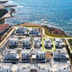 4 Bedroom House for Sale in Kissonerga, Paphos District