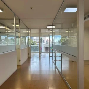 200m² Office for Rent