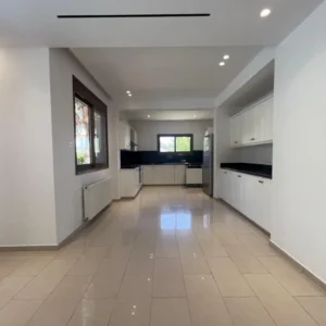 4 Bedroom House for Rent in Agios Tychonas, Limassol District