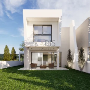 3 Bedroom House for Sale in Strovolos, Nicosia District