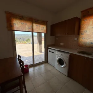 3 Bedroom House for Rent in Monagroulli, Limassol District