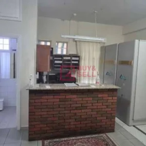 100m² Office for Rent