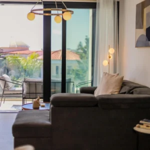 2 Bedroom Apartment for Sale in Paphos – Universal