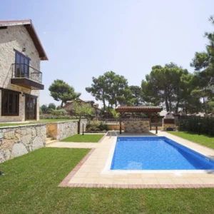 4 Bedroom House for Sale in Souni, Limassol District