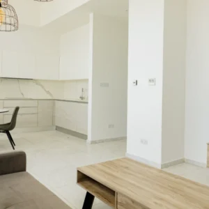 2 Bedroom Apartment for Rent in Limassol – Mesa Geitonia