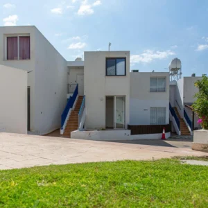 1 Bedroom Apartment for Sale in Peyia, Paphos District