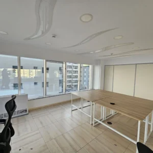 265m² Office for Rent
