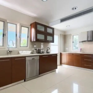 6+ Bedroom House for Rent in Paphos – Universal