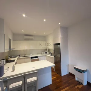 4 Bedroom Apartment for Rent in Agios Tychonas, Limassol District