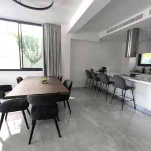 4 Bedroom House for Rent in Chlorakas, Paphos District