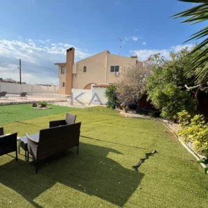 220m² House for Rent in Limassol – Zakaki