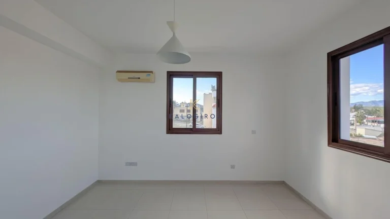 Cheap Houses and Villas for Sale Nicosia up to 300000 euro