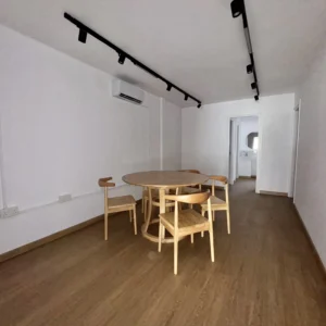 150m² Office for Rent