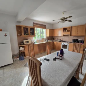 4 Bedroom House for Sale in Oroklini, Larnaca District