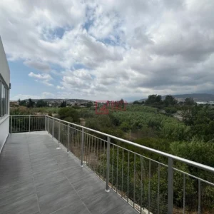 300m² Building for Rent in Parekklisia, Limassol District