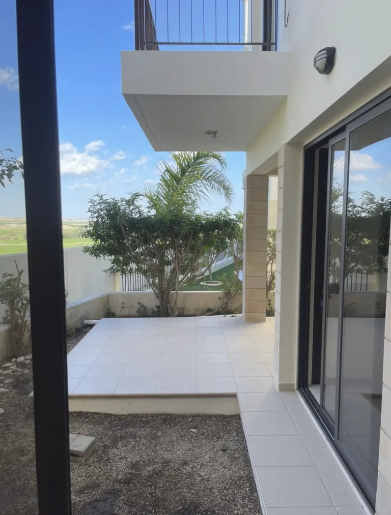 Cheap Houses and Villas for Sale Larnaca
