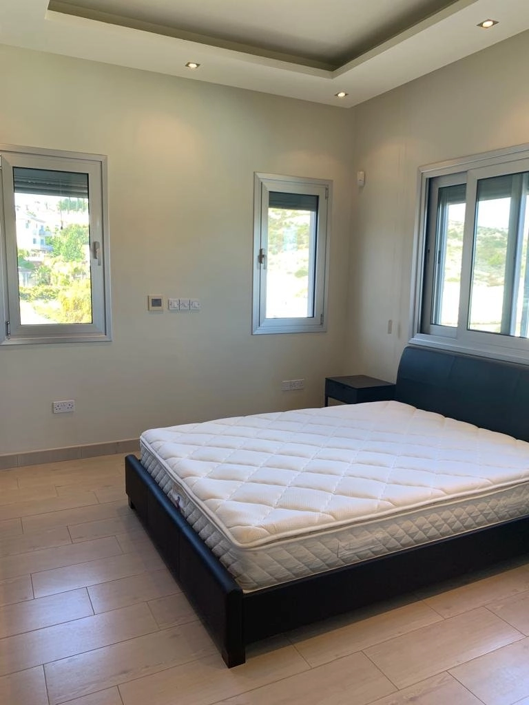 5 Bedroom House for Sale in Agios Tychonas, Limassol District