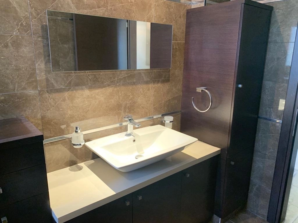 5 Bedroom House for Sale in Agios Tychonas, Limassol District