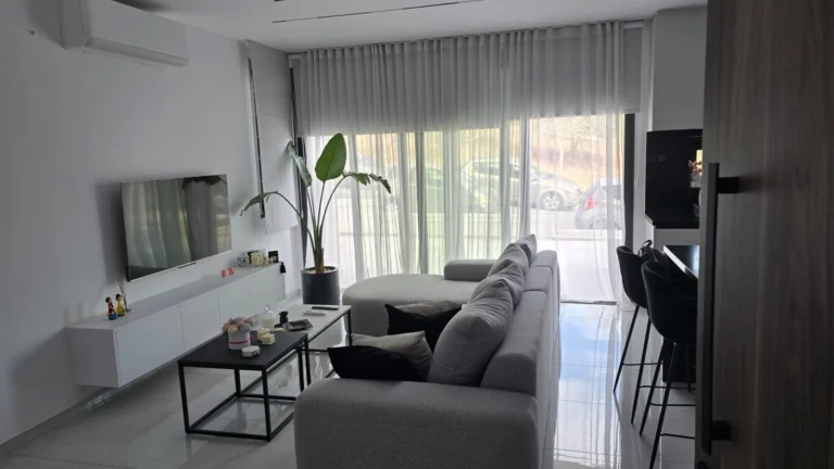 Average Price for Pre-owned Apartment in Limassol