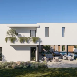 5 Bedroom House for Sale in Livadia Larnakas, Larnaca District