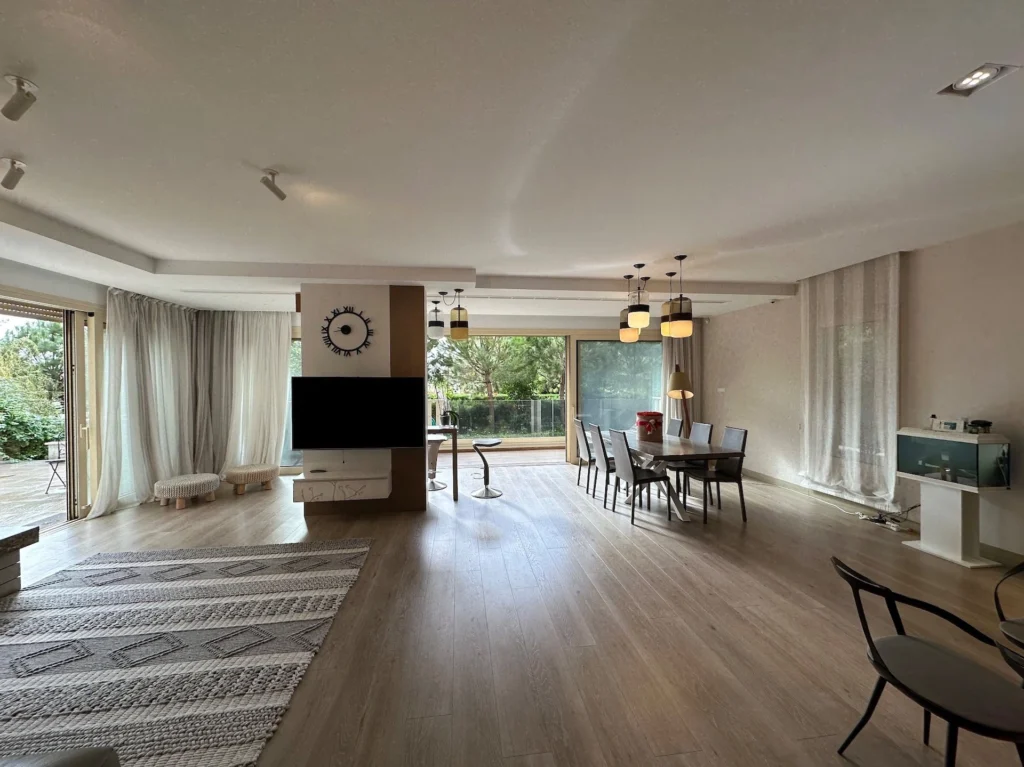 5 Bedroom House for Rent in Amathounta, Limassol District