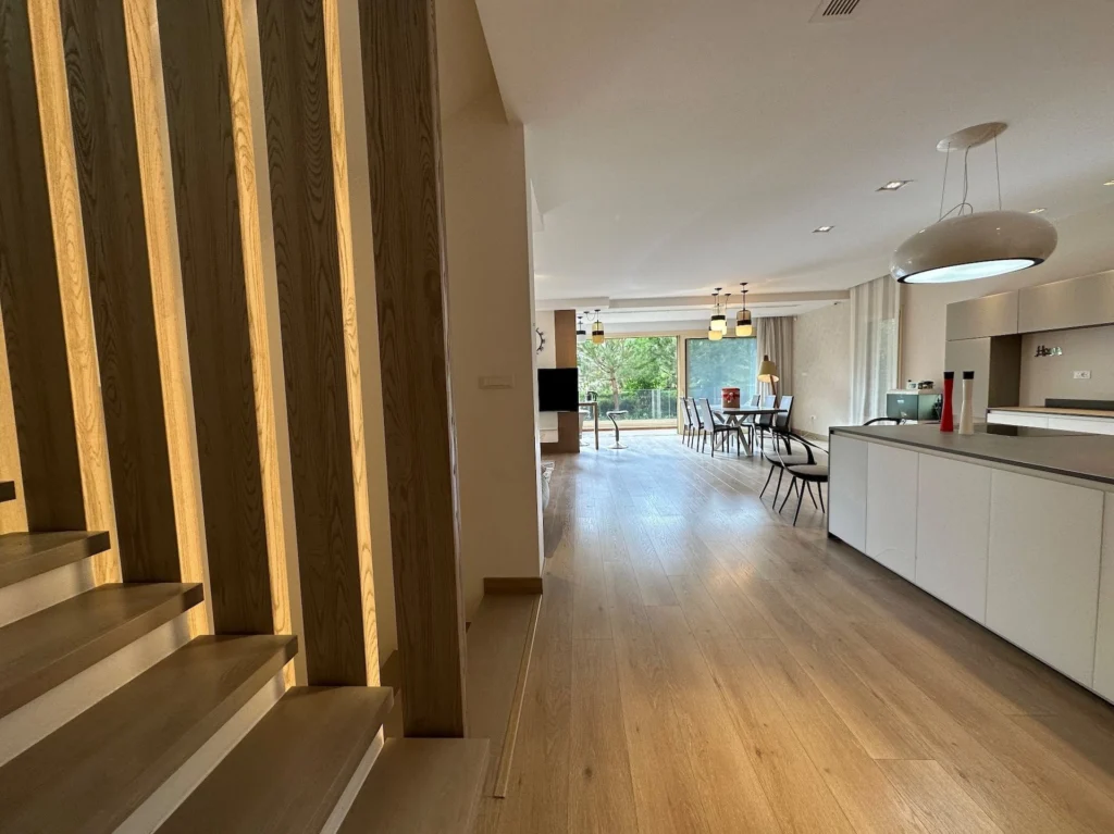 5 Bedroom House for Rent in Amathounta, Limassol District