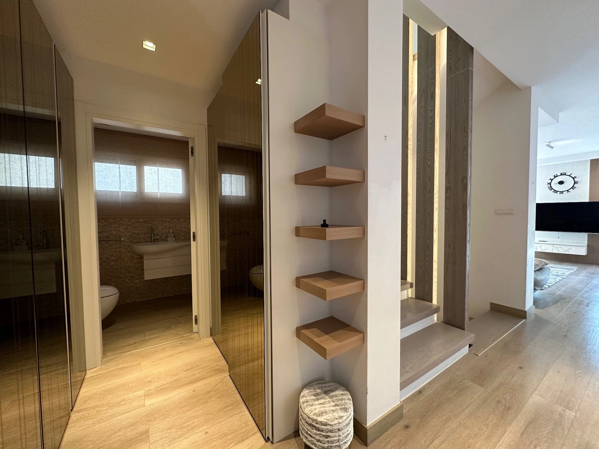 5 Bedroom House for Rent in Amathounta, Limassol District