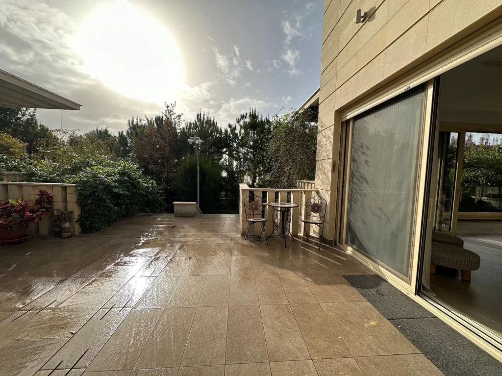 5 Bedroom House for Rent in Amathounta, Limassol District