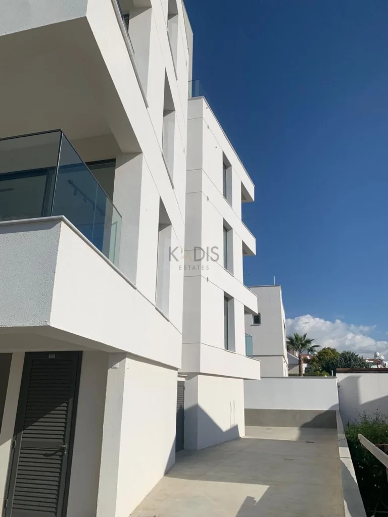 Cheap Apartments for Sale Limassol up to 600000 euro