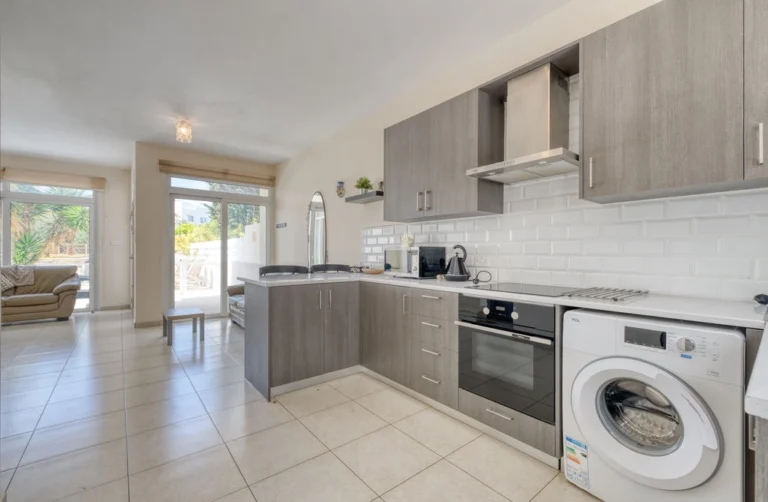 Cheap Houses and Villas for Sale Famagusta up to 400000 euro