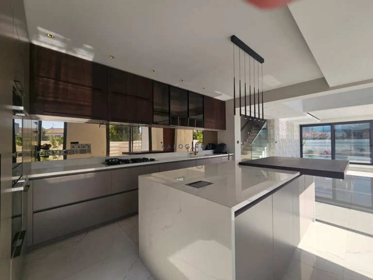 Cheap Houses and Villas for Sale Larnaca up to 1000000 euro