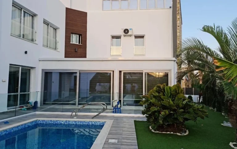 Cheap Houses and Villas for Sale Larnaca up to 900000 euro
