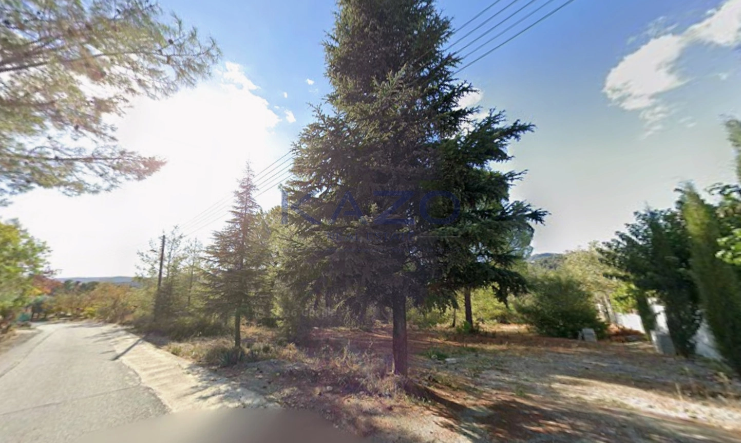 1,583m² Plot for Sale in Trimiklini, Limassol District