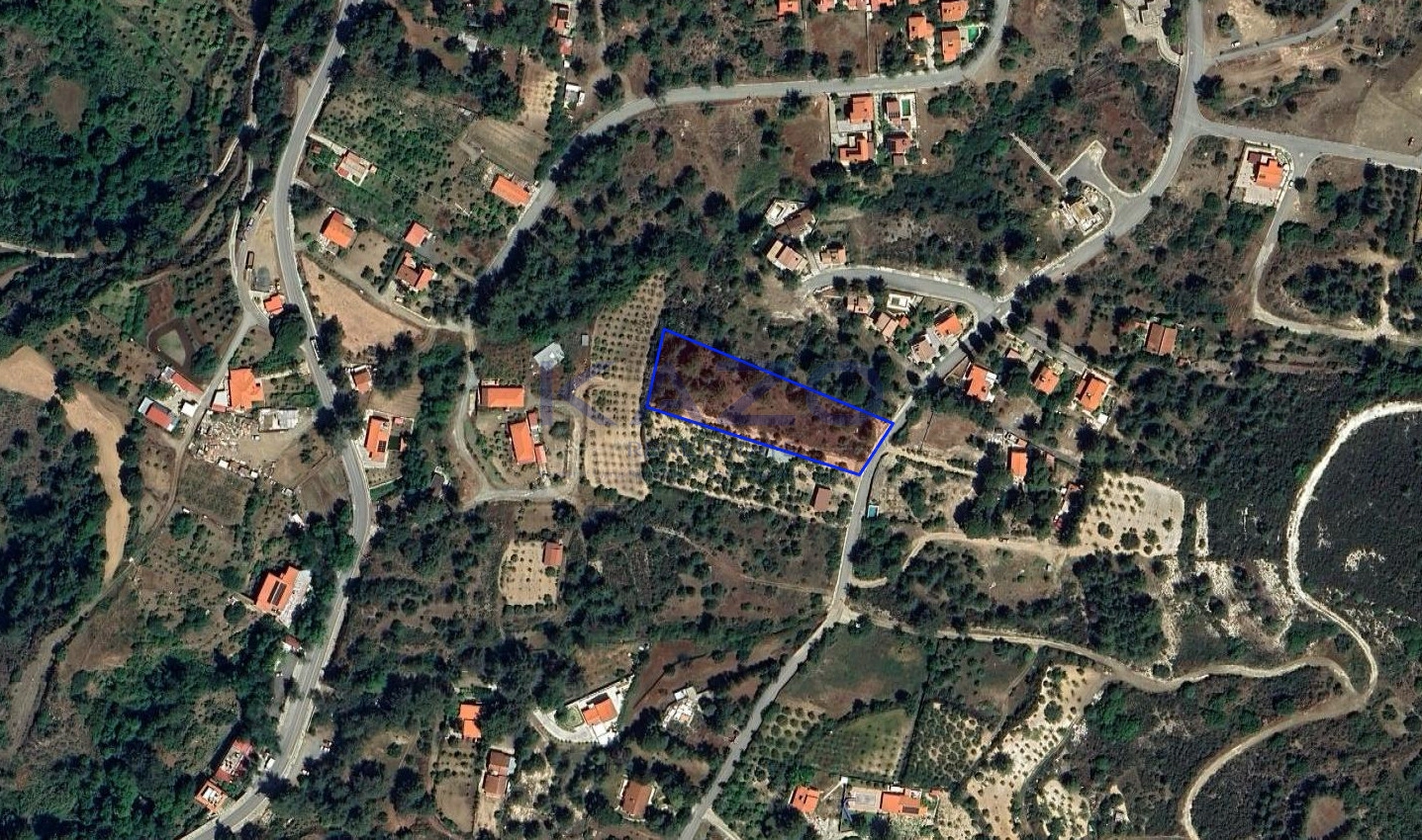 1,583m² Plot for Sale in Trimiklini, Limassol District